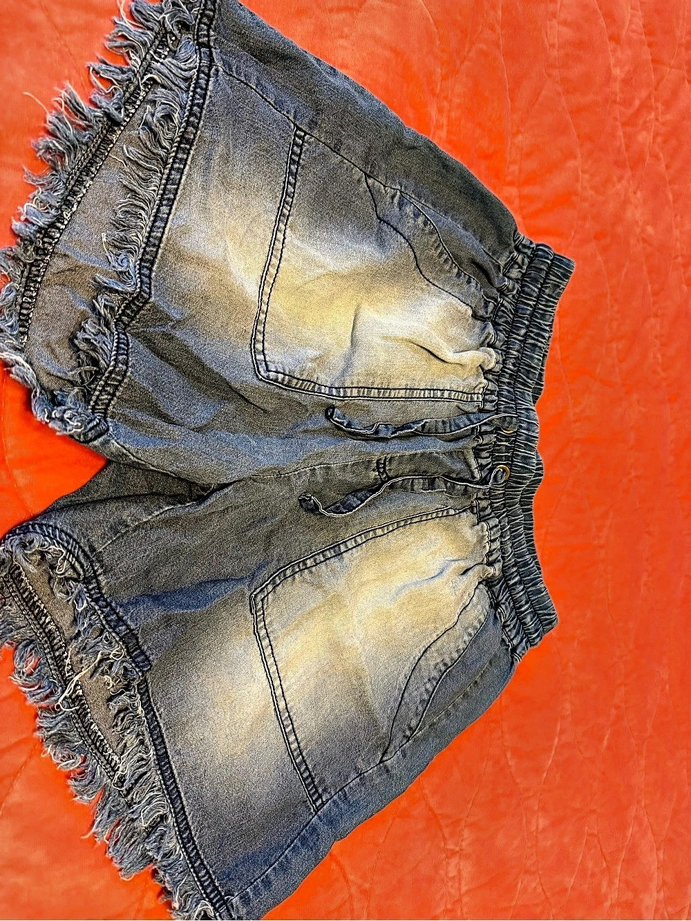 ZENANA Women's Denim Fringe Jean Shorts Size Medium